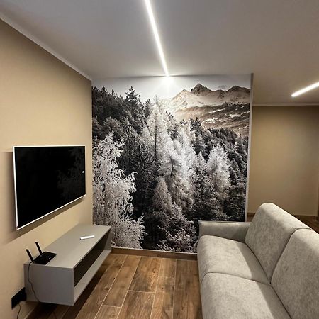 Aosta Center Holidays Apartments Esterno foto