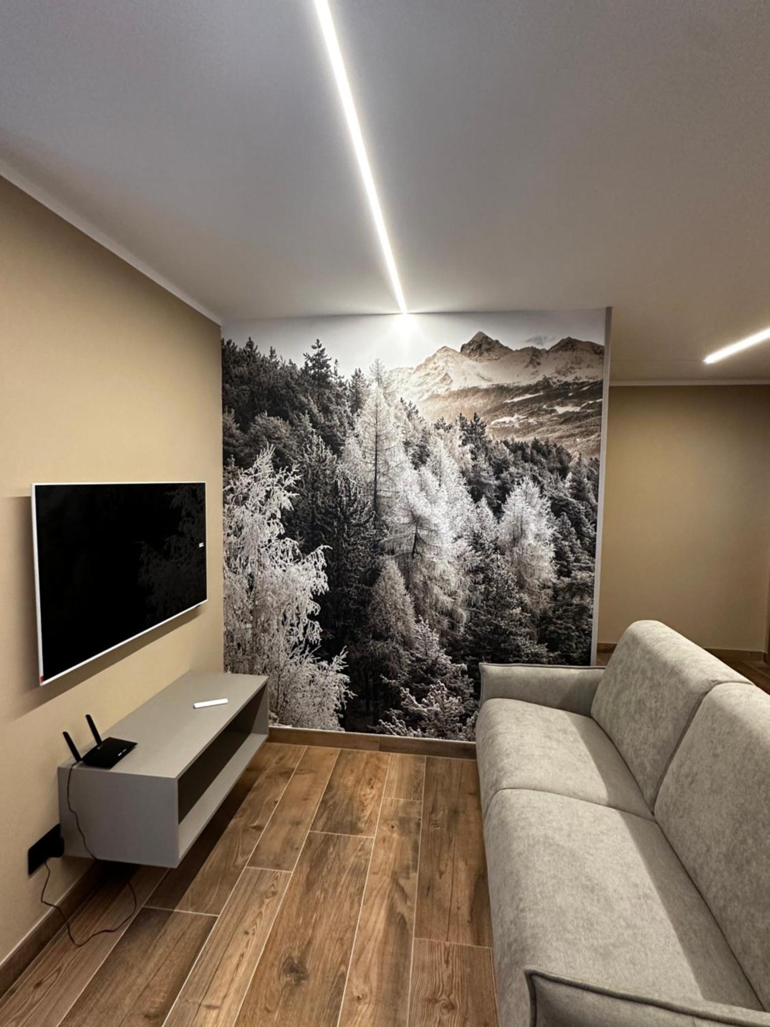 Aosta Center Holidays Apartments Esterno foto